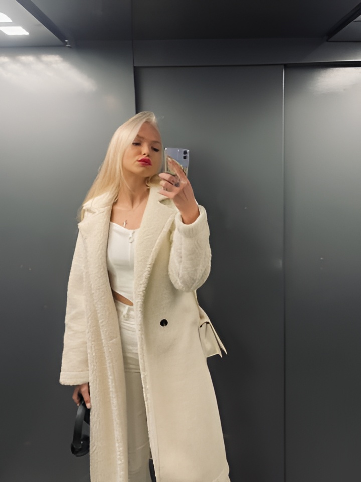 Таисия привлекальеная девушка из Протвино цена от 3000 руб