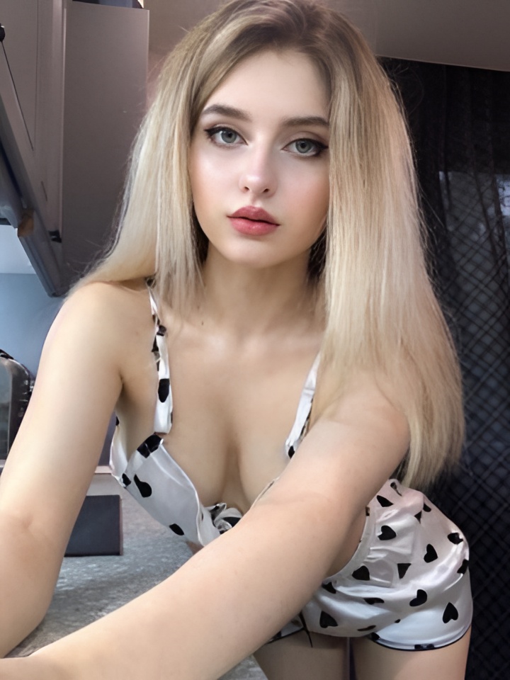 Индивидуалка Устинья, доступна для личного знакомства от 10000 руб