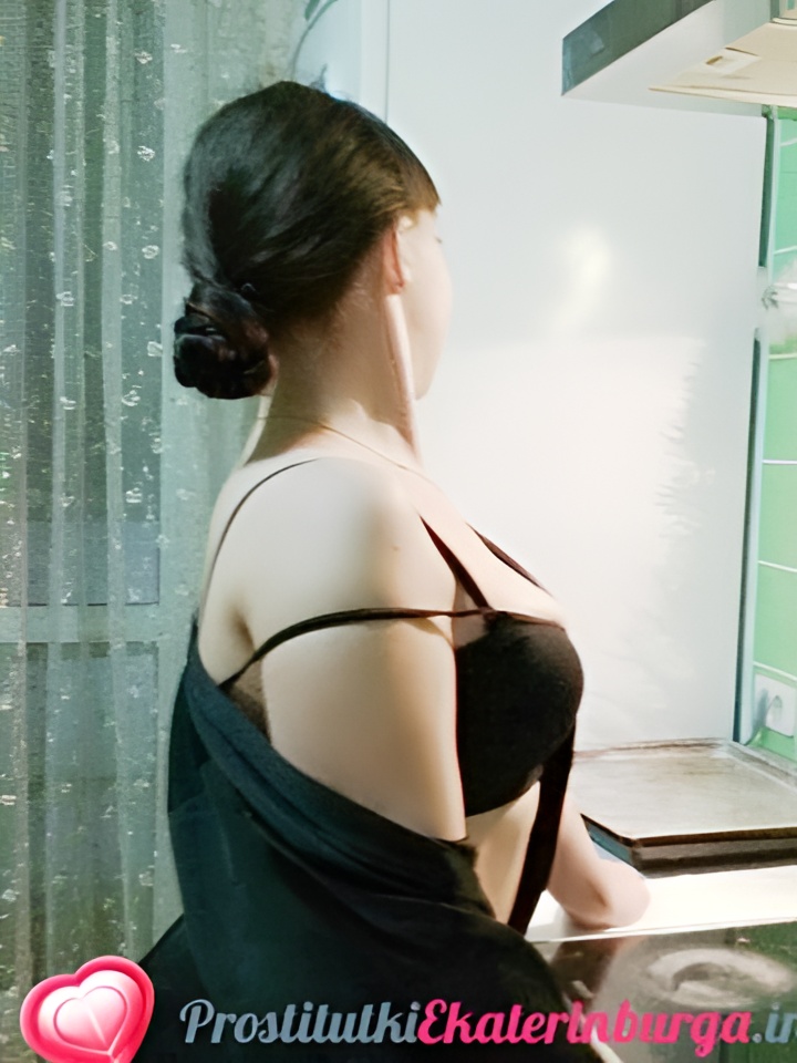 Юстина привлекальеная девушка из Протвино цена от 1500 руб